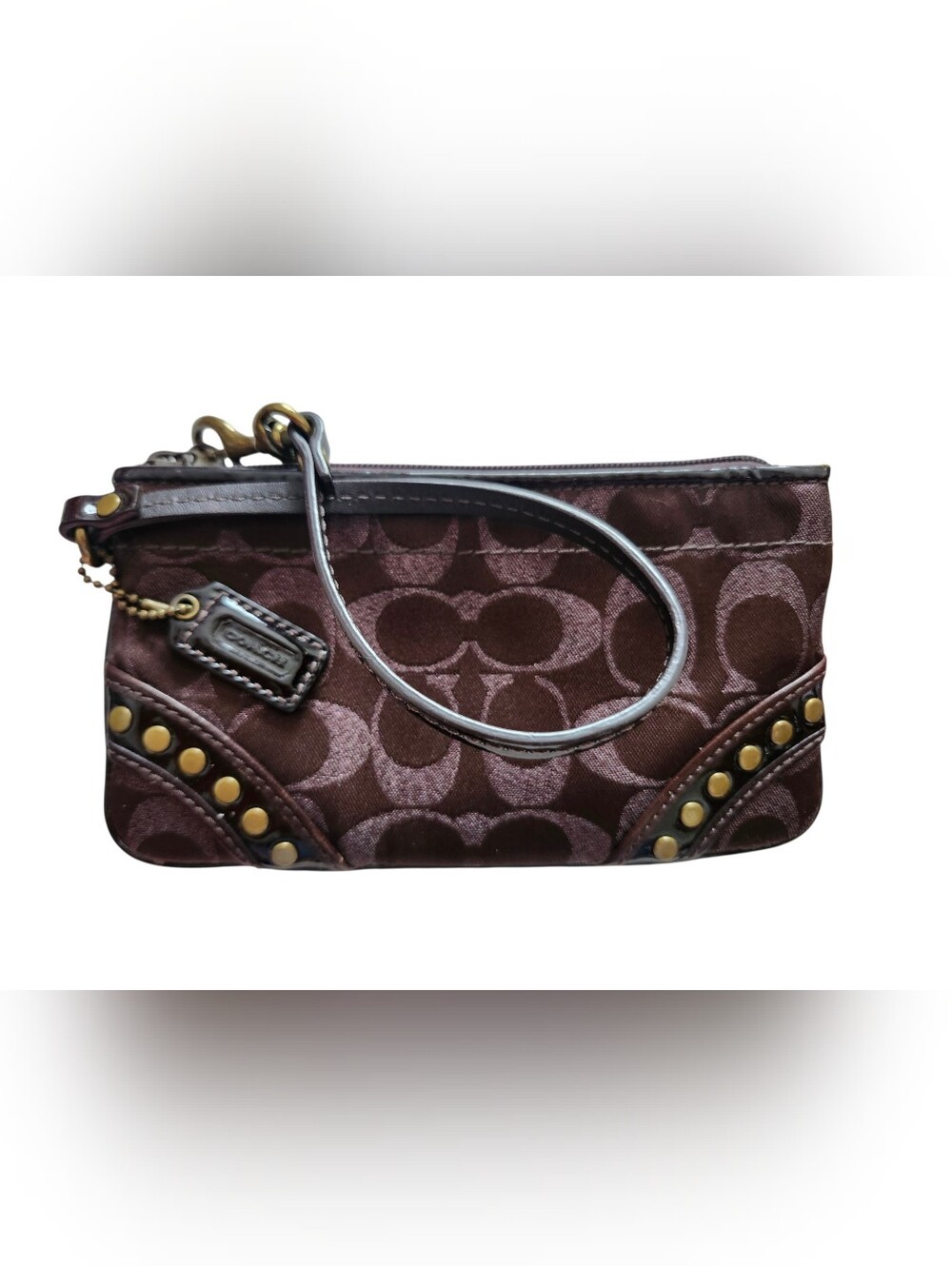 Coach Vint. Chocolate Shimmer Signature Canvas Brass Corner Studded Wristlet EUC